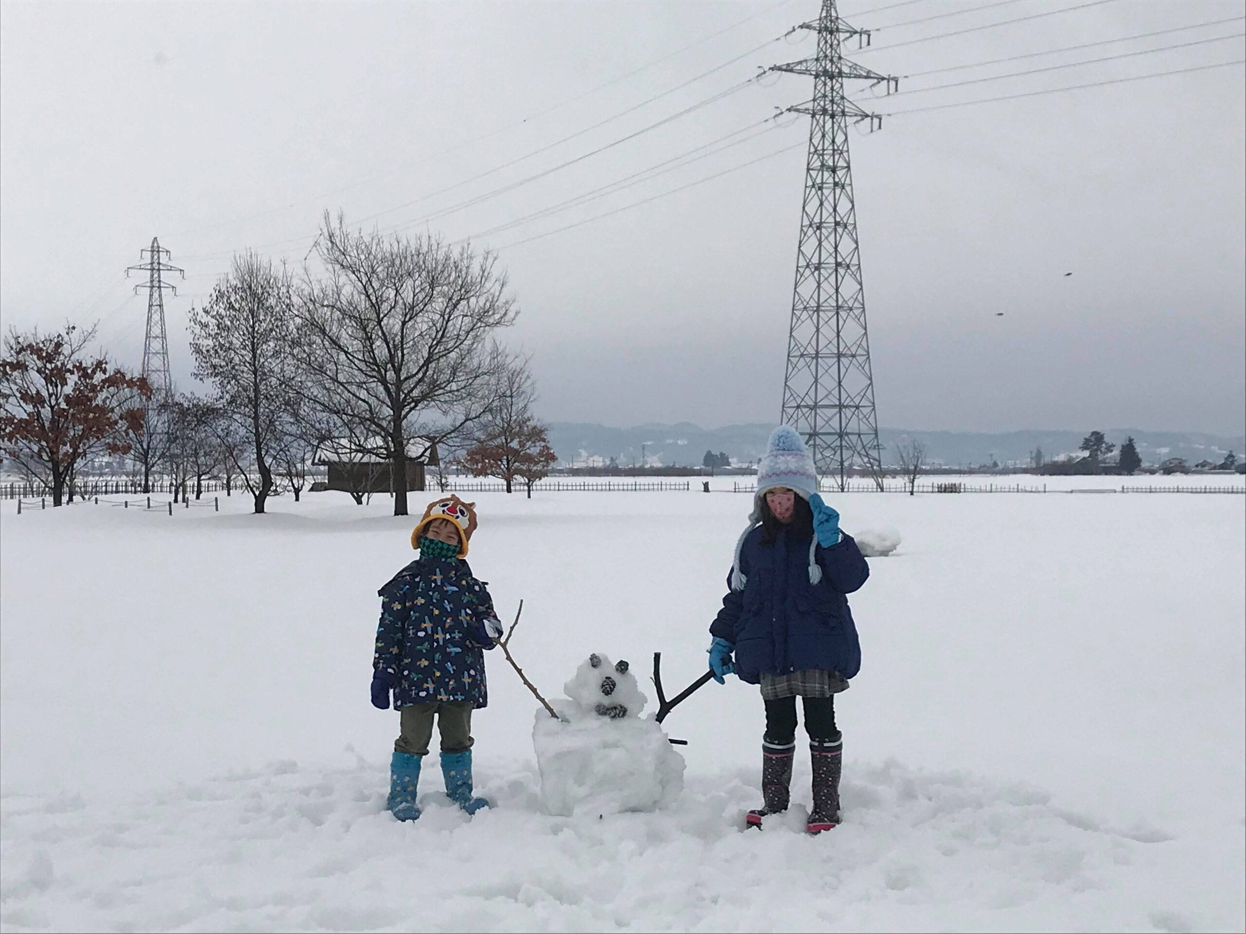 雪遊びをした子どもたち