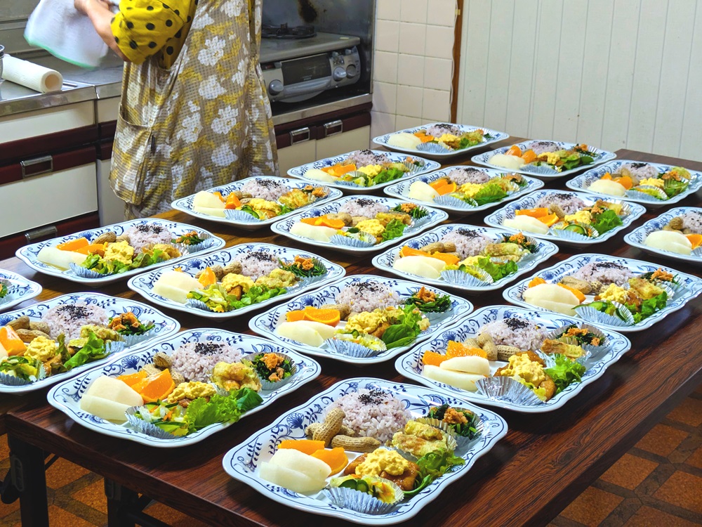 地域食堂クレヨンピット